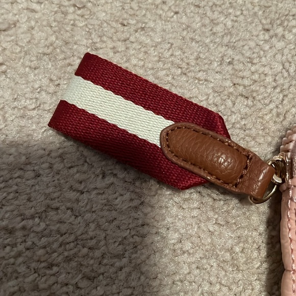 Shiraleah Logan Clip on Pouch - Picture 4 of 5